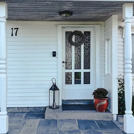 Det Huset Pa Landet *